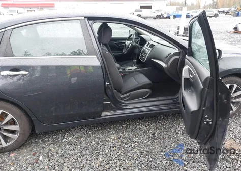 2016 Nissan Altima 2.5 Sv z USA, uszkodzony, nr VIN 1N4AL3AP4GC130998